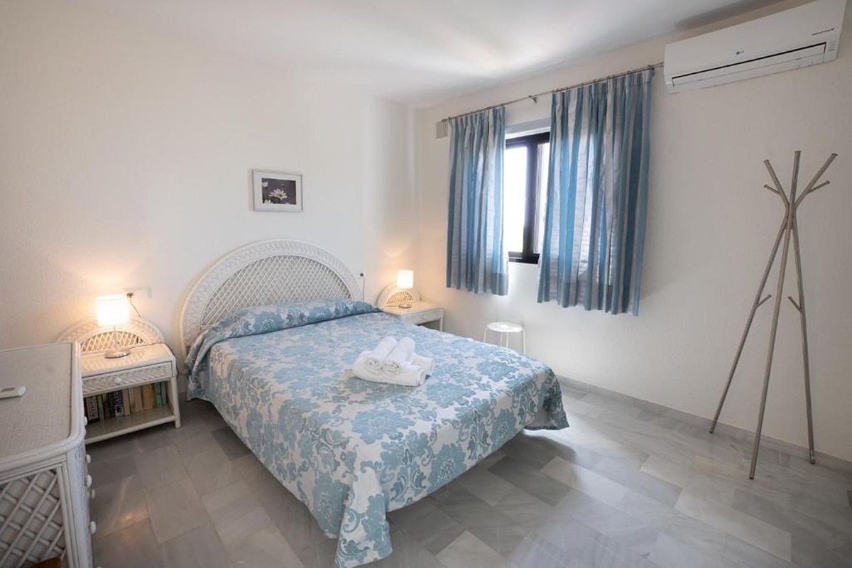 townhouse in Alhambra