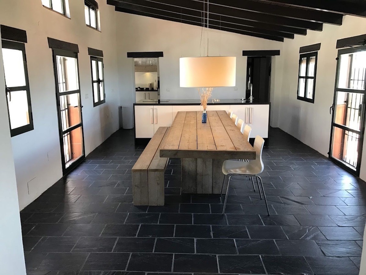 Exclusive villa in the country side of Canillas de Aceituno