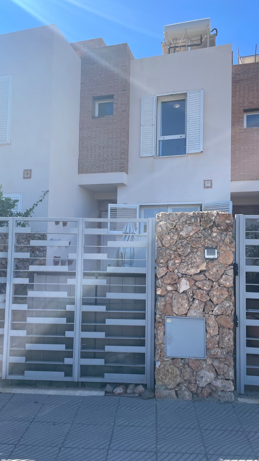 immaculate townhouse with panoramic sea views