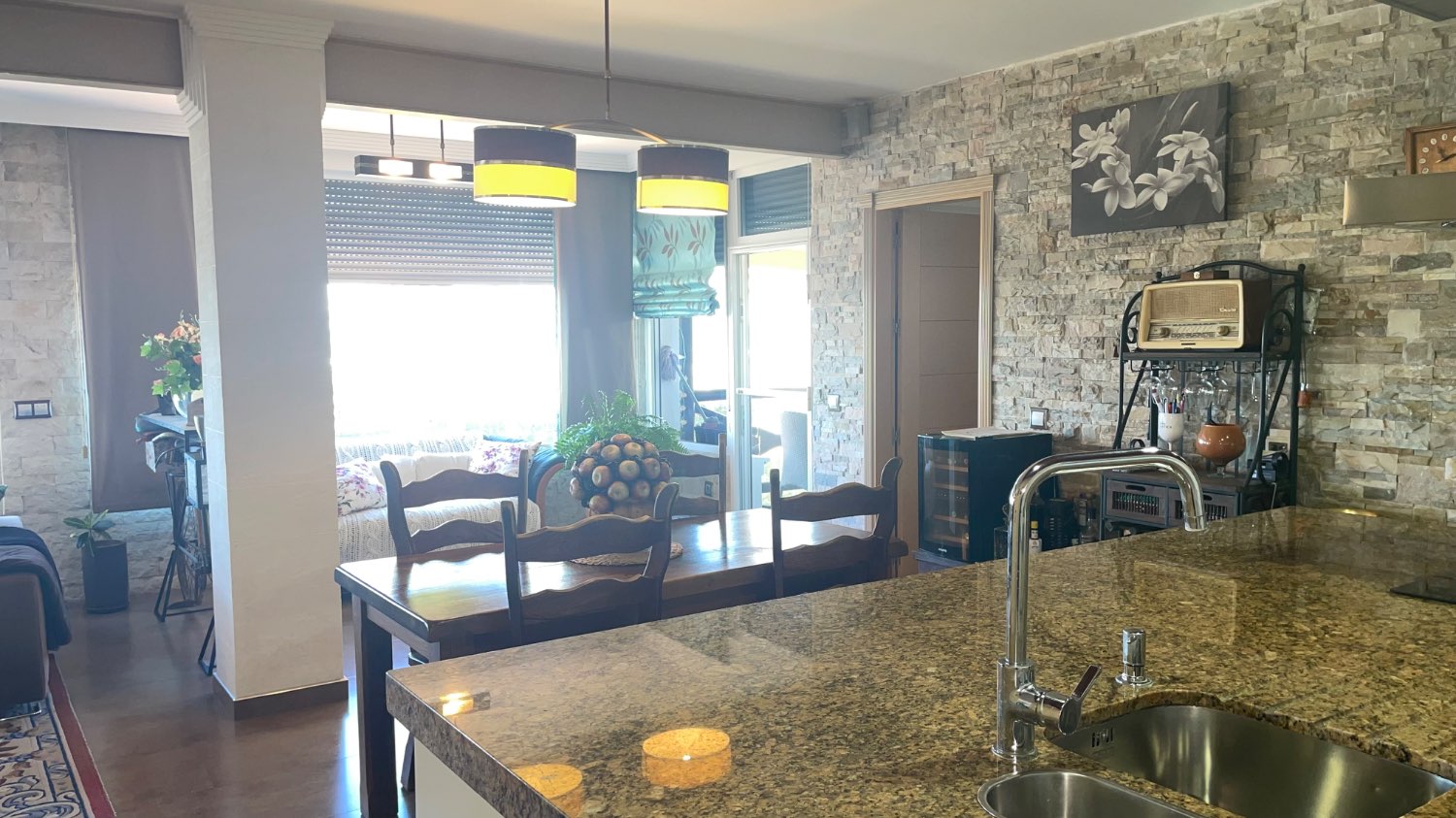 Frontline ground floor apartment of 170m2